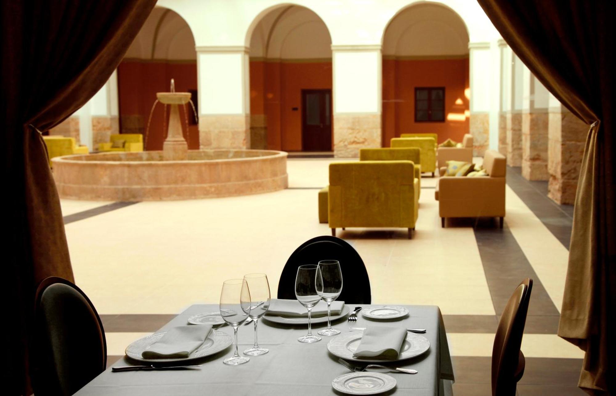Hotel Spa Martin El Humano سيجوربي المظهر الخارجي الصورة